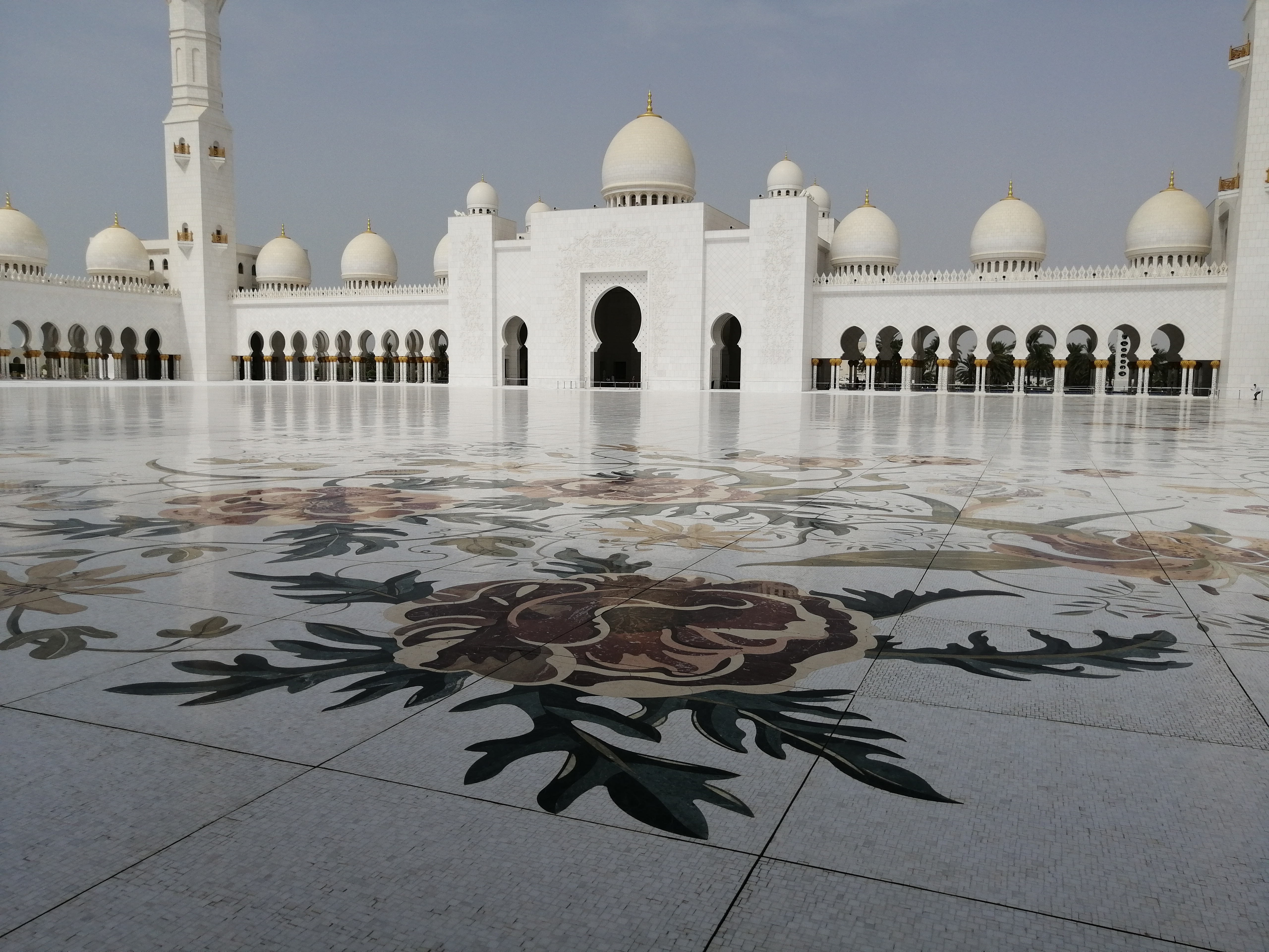 صور لمسجد الشيخ زليد P_1324an19q2